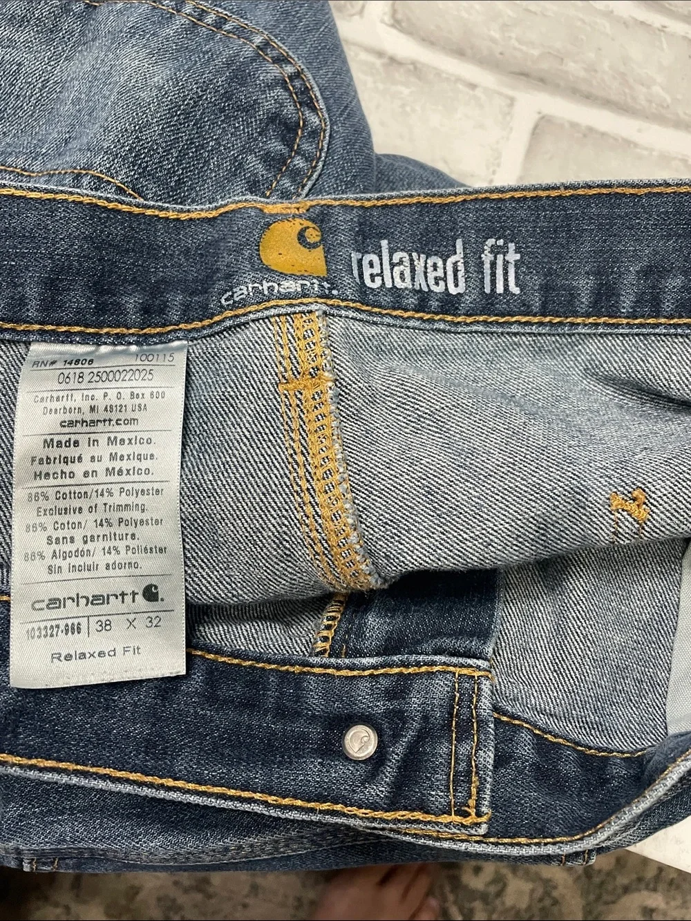 Carhartt relaxed fit carpenter denim jeans. Size 38x32. Pre-owned.